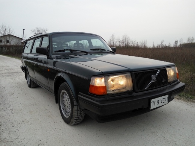 Foto Volvo 220